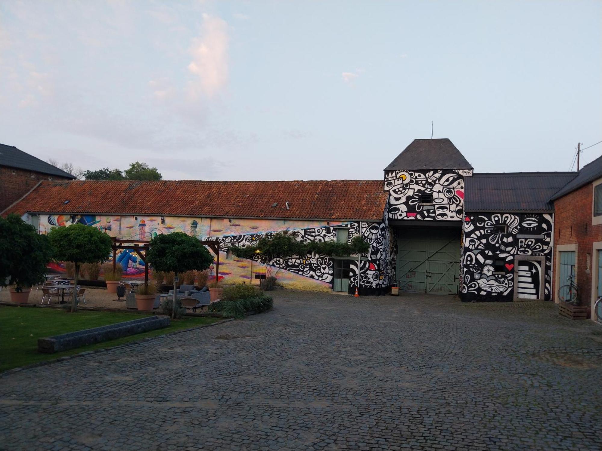 B&B At Haras Petit-Hallet Hannut ภายนอก รูปภาพ